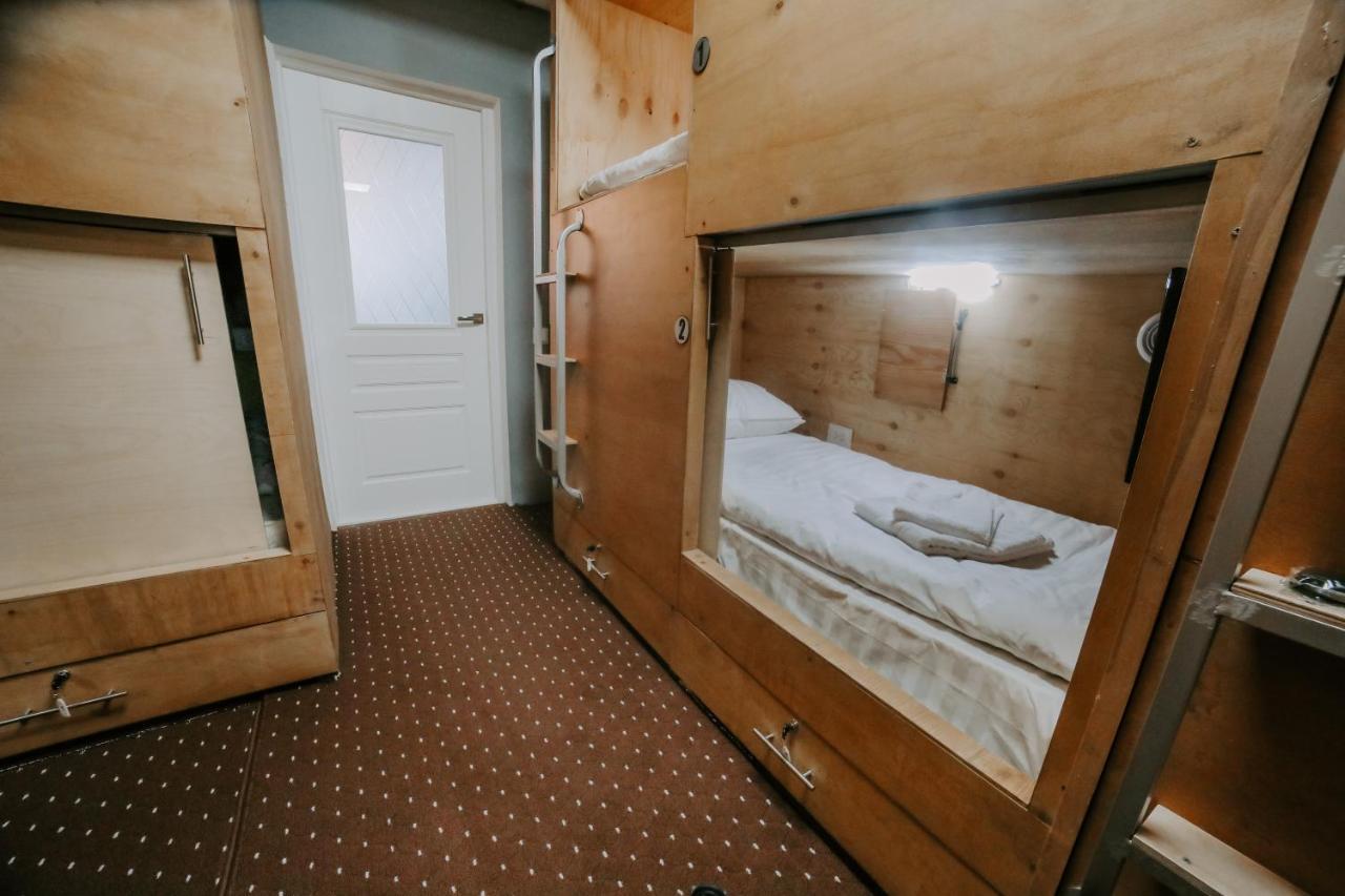 Capsule Hotel Osh Exterior foto